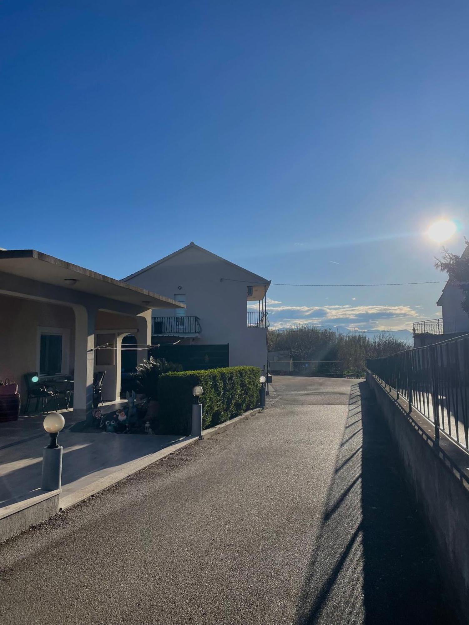 Anamaria Apartment Kastela Luaran gambar