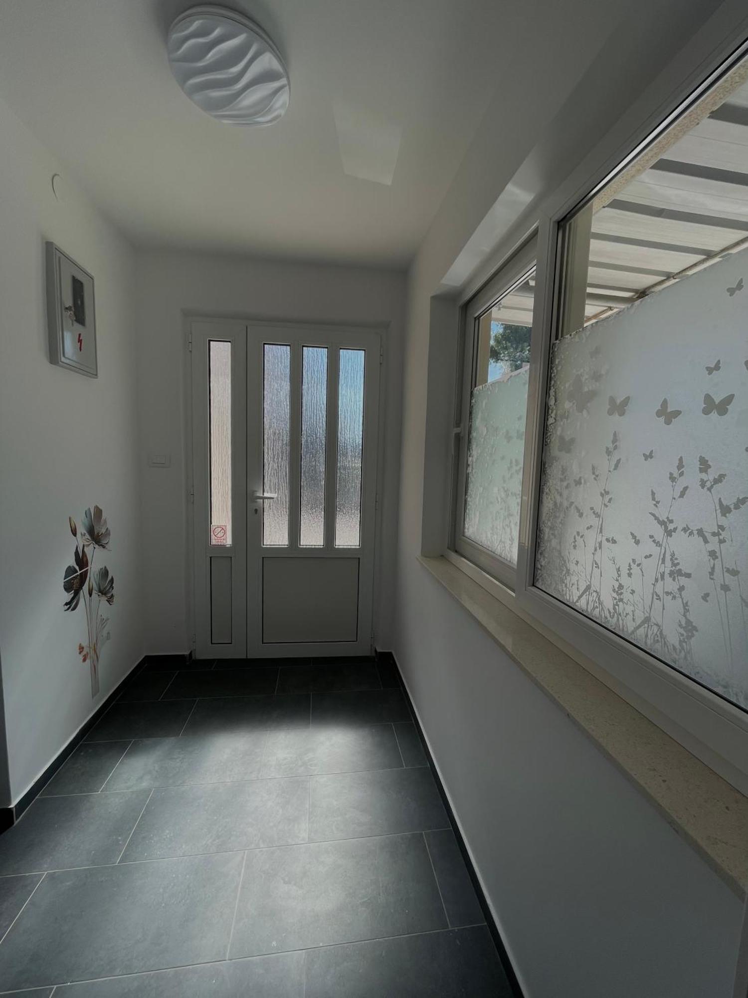 Anamaria Apartment Kastela Luaran gambar